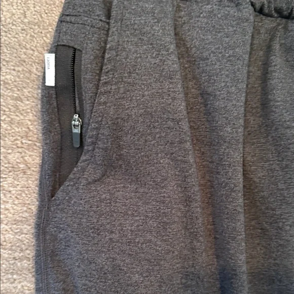 Vuori soft cotton shorts - Picture 2 of 5